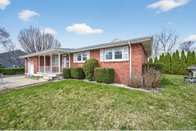 7 1st Avenue, Bayville, NY 11709 - Photo 3