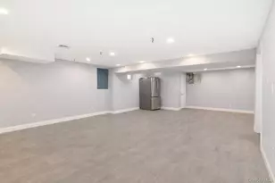 31-12 Buell St, East Elmhurst, NY 11369 - Photo 39