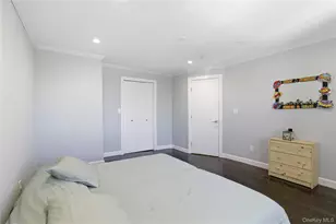 31-12 Buell St, East Elmhurst, NY 11369 - Photo 33