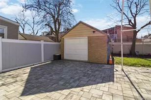 31-12 Buell St, East Elmhurst, NY 11369 - Photo 5