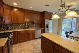 3 Flower Ln, Valley Cottage, NY 10989 - Photo 5