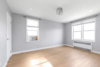 67-12 Yellowstone Blvd #F18, Forest Hills, NY 11375 - Photo 13