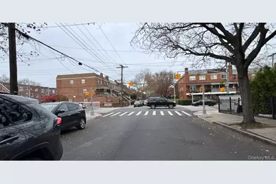 707 E 81st Street, Brooklyn, NY 11236 - Photo 3