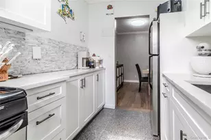 57-69 246th Crescent, Douglaston, NY 11362 - Photo 7