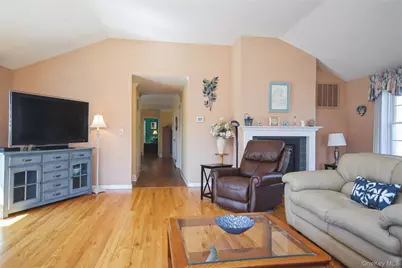 94 Stowe Drive, Poughquag, NY 12570 - Photo 21
