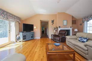 94 Stowe Dr, Poughquag, NY 12570 - Photo 19