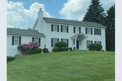 94 Stowe Drive, Poughquag, NY 12570 - Photo 3