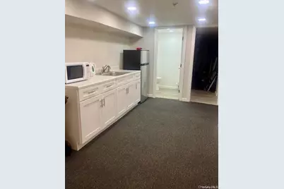 116-28 Myrtle Avenue, Richmond Hill, NY 11418 - Photo 7