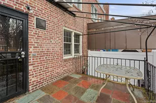 75-23 168th St, Fresh Meadows, NY 11366 - Photo 31