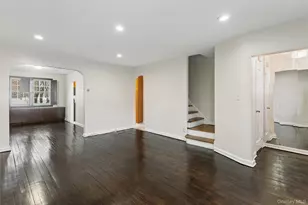 75-23 168th St, Fresh Meadows, NY 11366 - Photo 3