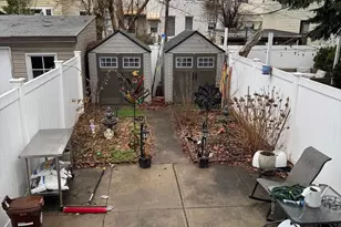 174 Eckford St, Brooklyn, NY 11222 - Photo 3