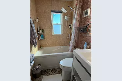 16904 22nd Avenue, Whitestone, NY 11357 - Photo 15