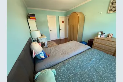 16904 22nd Avenue, Whitestone, NY 11357 - Photo 13