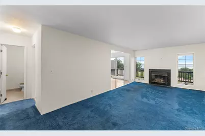 33 Village Gate Way #33, Nyack, NY 10960 - Photo 9