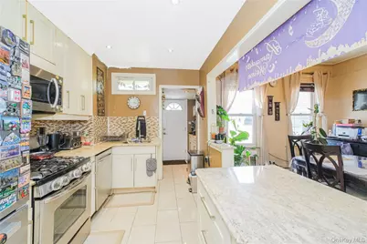 107-08 110th Street, Richmond Hill, NY 11419 - Photo 11