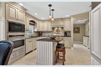 18 Chardonnay Road, Commack, NY 11725 - Photo 25