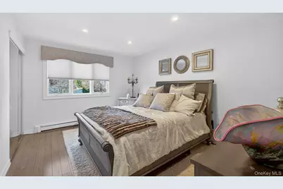 18 Chardonnay Road, Commack, NY 11725 - Photo 43