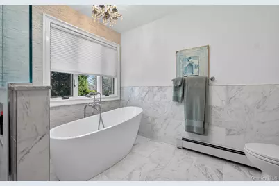 18 Chardonnay Road, Commack, NY 11725 - Photo 39