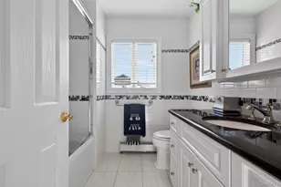 18 Chardonnay Rd, Commack, NY 11725 - Photo 45