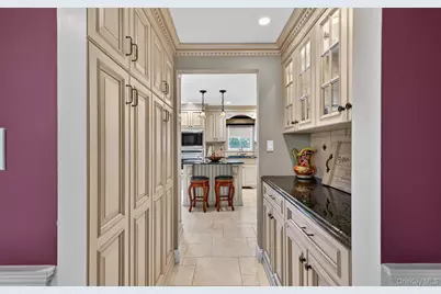 18 Chardonnay Road, Commack, NY 11725 - Photo 17