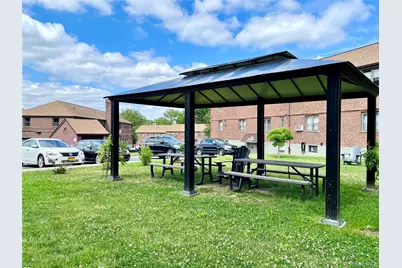 57-41 246th Crescent #Lower, Douglaston, NY 11362 - Photo 17