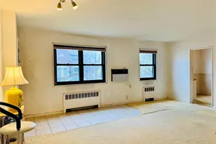 57-41 246th Crescent, Douglaston, NY 11362 - Photo 7