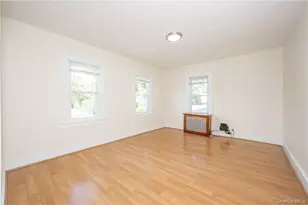 27 New St, Eastchester, NY 10709 - Photo 9