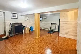 15833 73 Ave, Fresh Meadows, NY 11366 - Photo 5