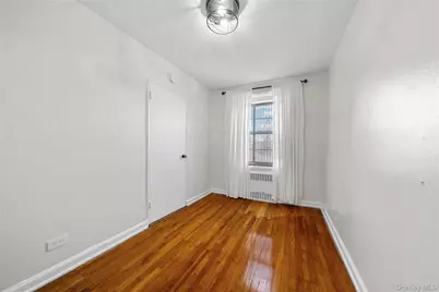 142-35 84 Drive #6B, Briarwood, NY 11435 - Photo 7