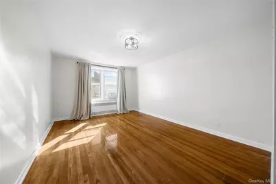 142-35 84 Drive #6B, Briarwood, NY 11435 - Photo 3