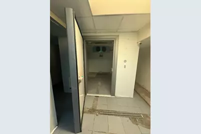 8106 Broadway, Elmhurst, NY 11373 - Photo 5