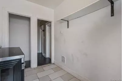 294 Autumn Avenue, Brooklyn, NY 11208 - Photo 13
