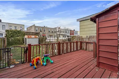 294 Autumn Avenue, Brooklyn, NY 11208 - Photo 19