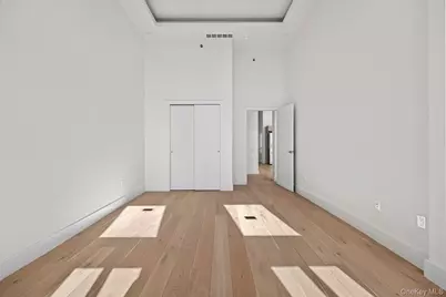 13119 Fowler Avenue #8B, Flushing, NY 11355 - Photo 11