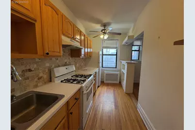 72-34 Austin St #F7, Forest Hills, NY 11375 - Photo 13