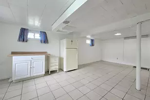 43 McAlester Ave, Hicksville, NY 11801 - Photo 13