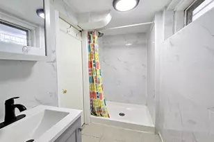 43 McAlester Ave, Hicksville, NY 11801 - Photo 17