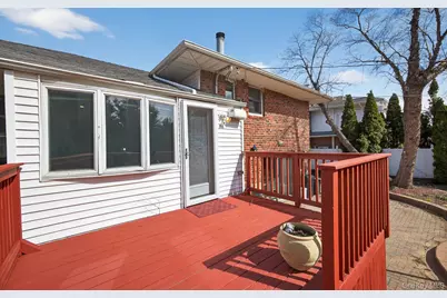 6 Wren Drive, Woodbury, NY 11797 - Photo 43