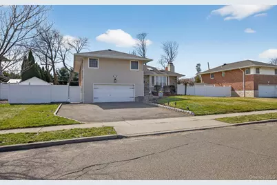 6 Wren Drive, Woodbury, NY 11797 - Photo 1
