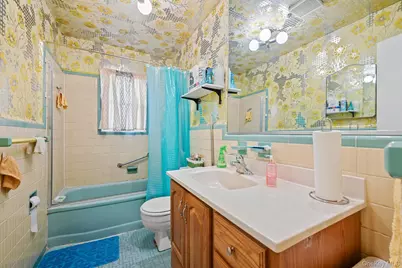 2225 Leighton Road, Elmont, NY 11003 - Photo 19