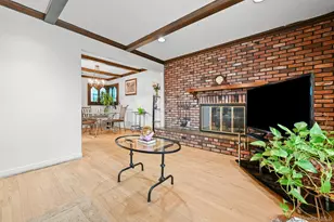 2225 Leighton Rd, Elmont, NY 11003 - Photo 7