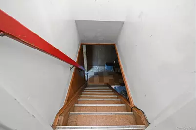 2225 Leighton Road, Elmont, NY 11003 - Photo 21