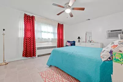 2225 Leighton Road, Elmont, NY 11003 - Photo 15