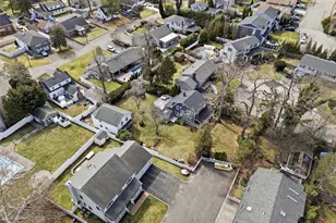 1 & 2 Finnin Pl, Bayville, NY 11709 - Photo 23