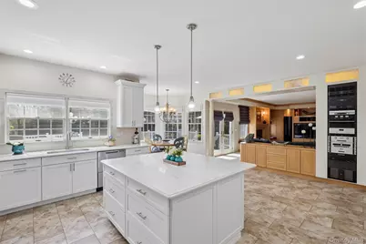 4 Astor Court, Dix Hills, NY 11746 - Photo 17