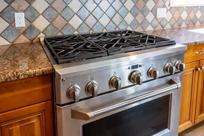 122 McLain Street, Bedford Corners, NY 10549 - Photo 33