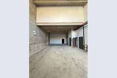 2108 College Point Boulevard, College Point, NY 11356 - Photo 3