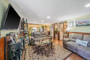 43 Wiggins Ave, Patchogue, NY 11772 - Photo 13