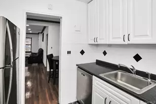 198-28 Pompeii Ave, Hollis, NY 11423 - Photo 9