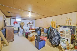 146 Halsey Manor Rd, Manorville, NY 11949 - Photo 37